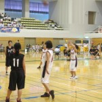 女子３