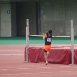 ４