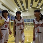 女バス６