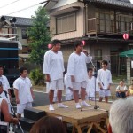 演台１－３