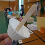 ４