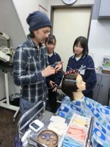 マルヤマ理容店 (2)