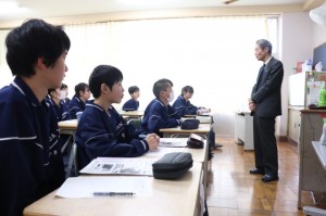 日立金属 (3)