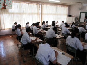 ９月１８日（木）　中間テスト