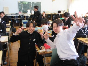 ３月１２日（木）　卒業式前日・ハートフル賞