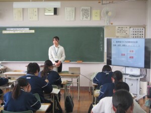 6月15日(月)教育実習生の授業