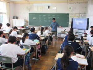 6月11日(木)1年1組英語授業参観